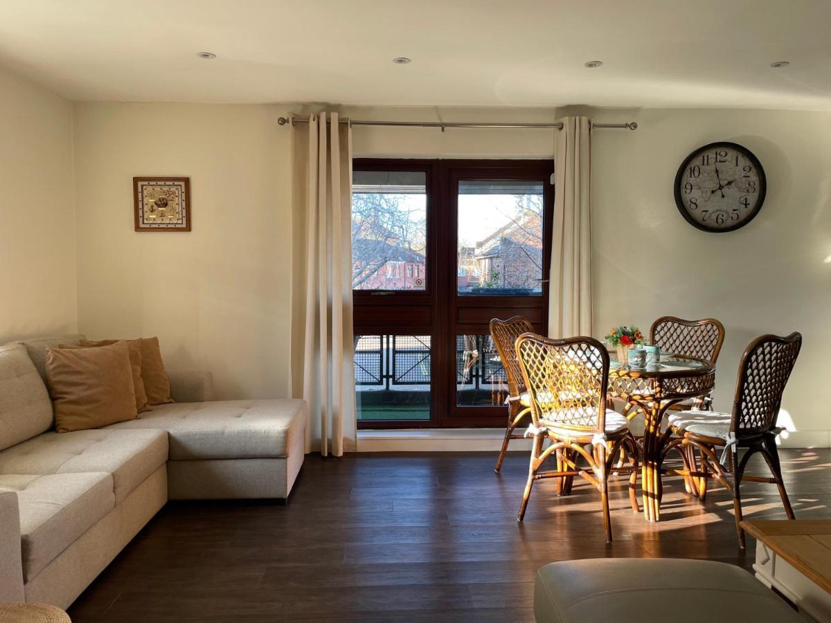 St Georges Balcony Suite With Parking Portsmouth Kültér fotó