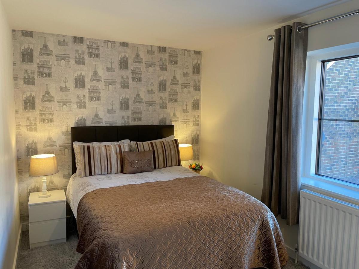 St Georges Balcony Suite With Parking Portsmouth Kültér fotó