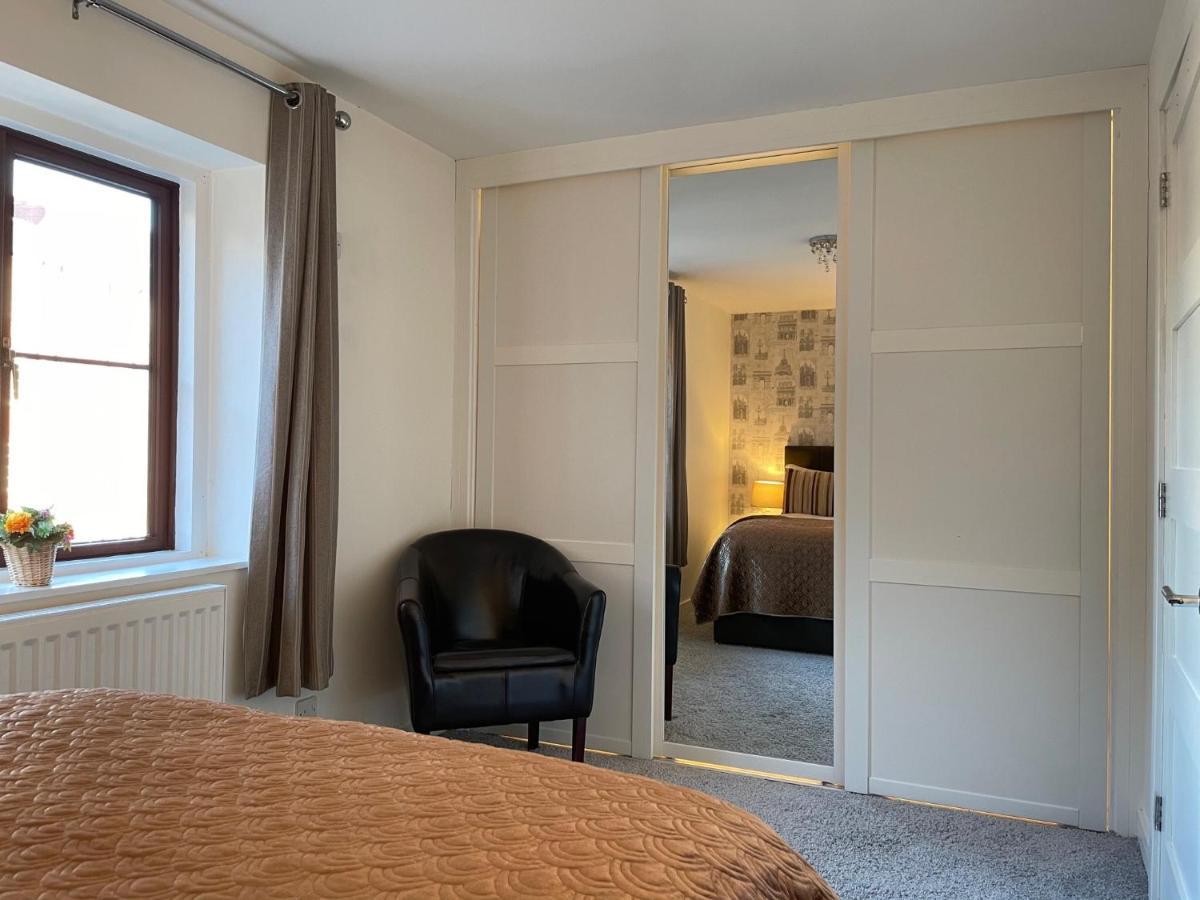 St Georges Balcony Suite With Parking Portsmouth Kültér fotó